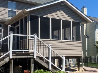 Screen porch
